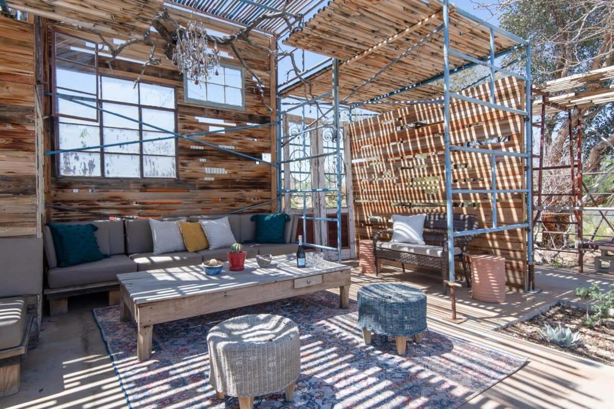Renovated Lodge - Room 3 With Pool Access Joshua Tree Ngoại thất bức ảnh